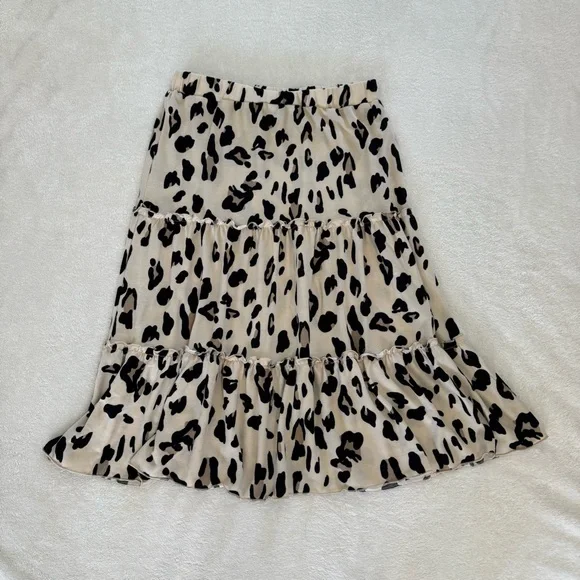 Tickled Teal Leopard Tiered Midi Skirt Size L EUC - Picture 3 of 7